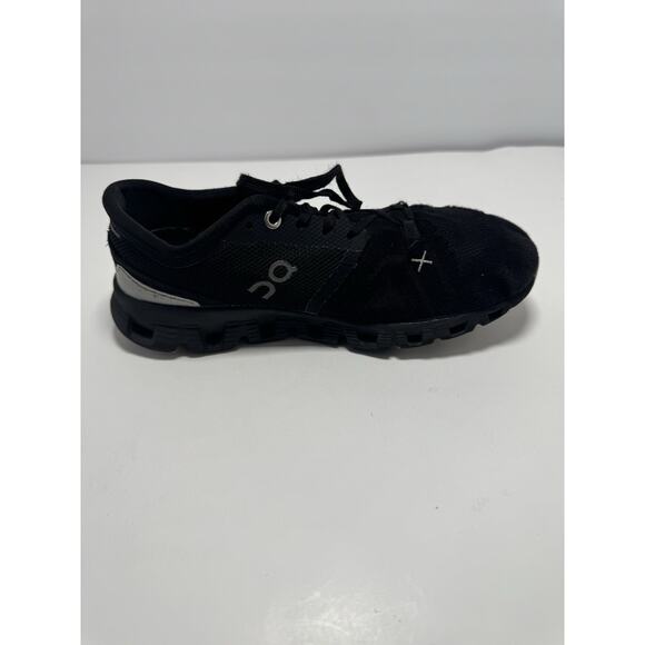 On Running Black Athletic Shoes - Picture 6 of 7